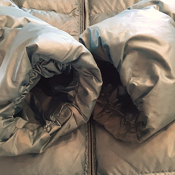 Women's puffer jacket - Picture 3 of 4